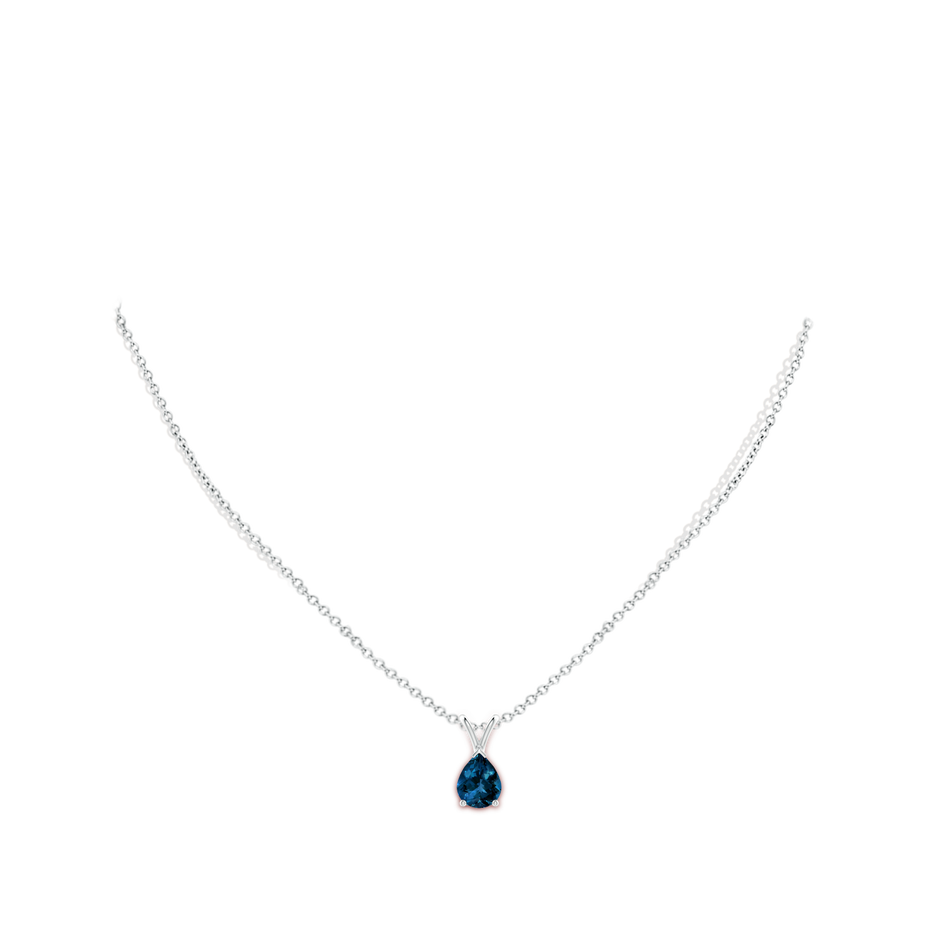 9x7mm AAAA V-Bale Pear-Shaped London Blue Topaz Solitaire Pendant in White Gold body-neck