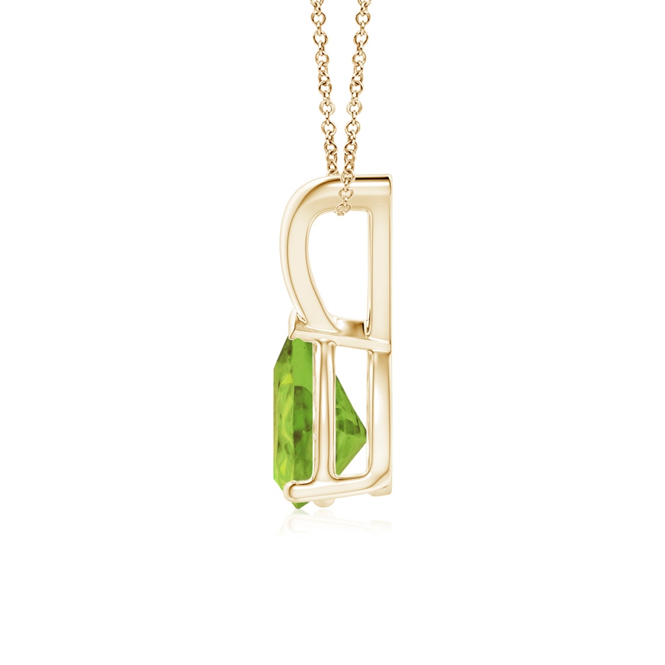 7x5mm AA V-Bale Pear-Shaped Peridot Solitaire Pendant in 10K Yellow Gold side 199