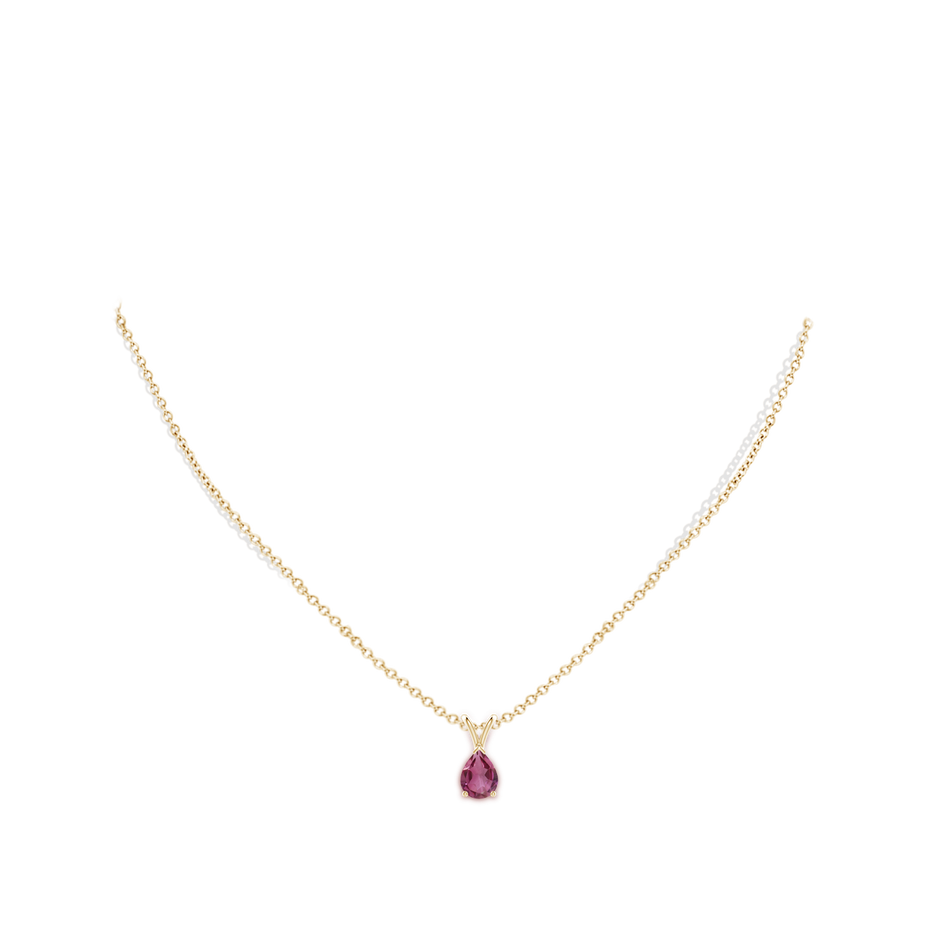 8x6mm AAAA V-Bale Pear-Shaped Pink Tourmaline Solitaire Pendant in Yellow Gold body-neck