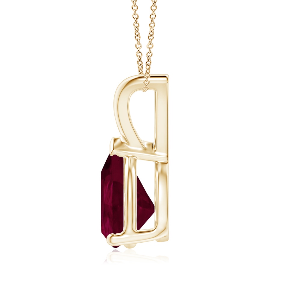 9x7mm A V-Bale Pear-Shaped Ruby Solitaire Pendant in Yellow Gold side 199