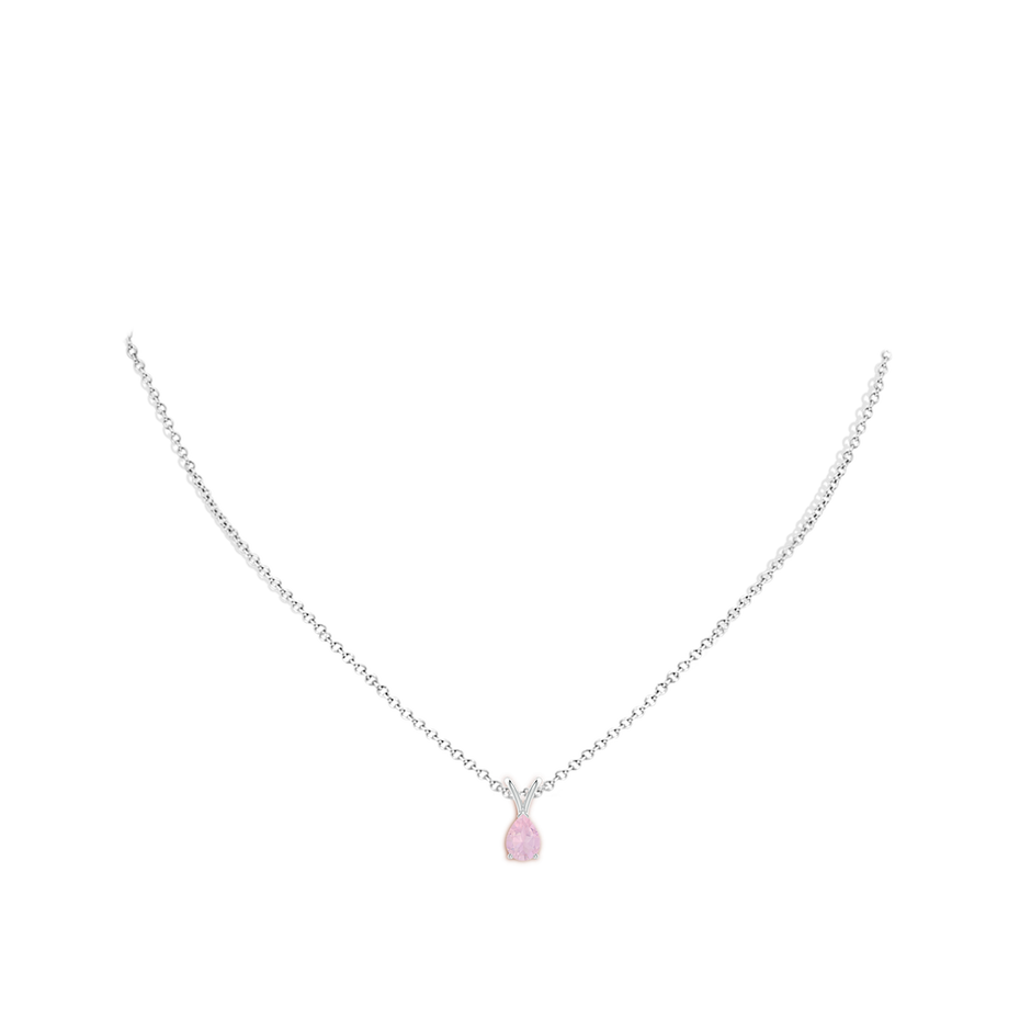 7x5mm AAA V-Bale Pear-Shaped Rose Quartz Solitaire Pendant in White Gold body-neck