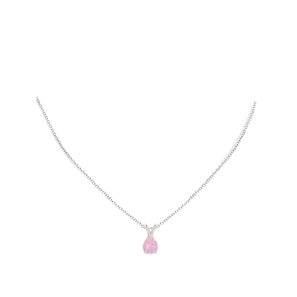 9x7mm AAAA V-Bale Pear-Shaped Rose Quartz Solitaire Pendant in White Gold Body-Neck