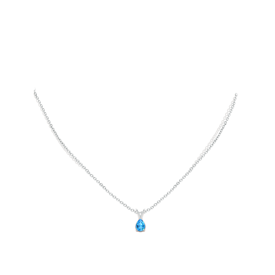 7x5mm AAAA V-Bale Pear-Shaped Swiss Blue Topaz Solitaire Pendant in White Gold pen
