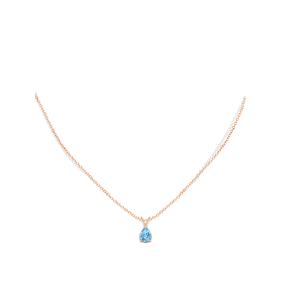 8x6mm A V-Bale Pear-Shaped Swiss Blue Topaz Solitaire Pendant in 18K Rose Gold pen