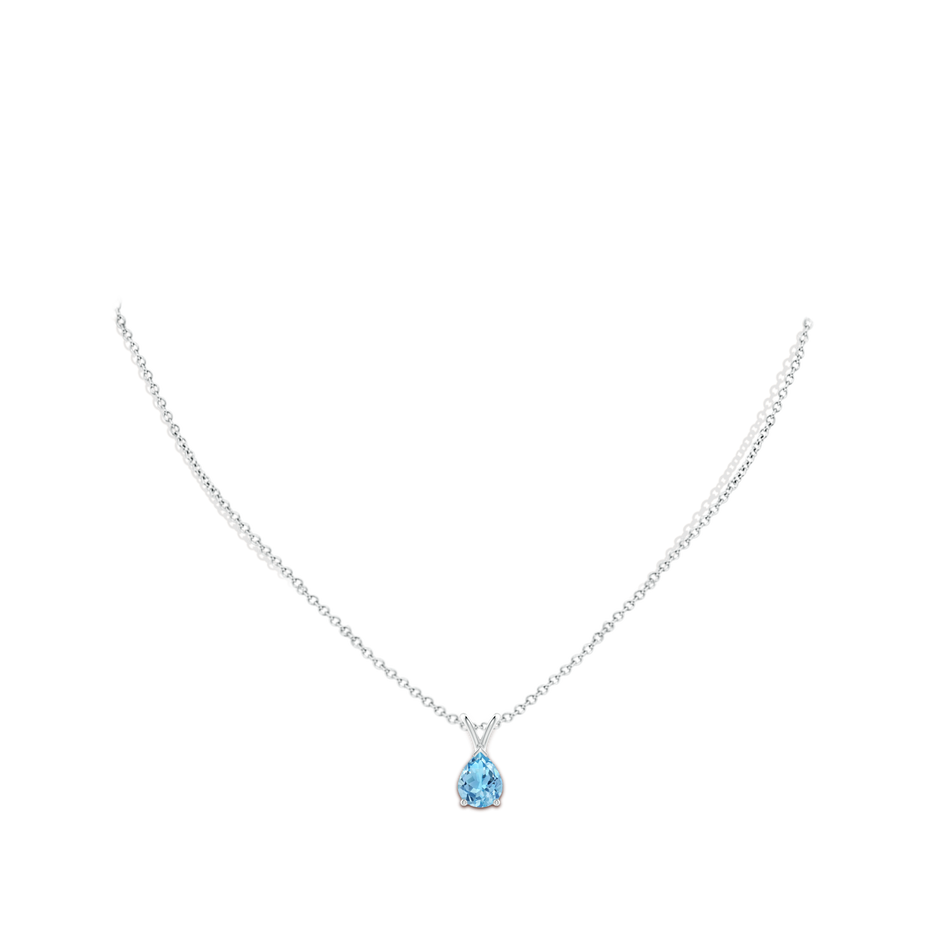 9x7mm A V-Bale Pear-Shaped Swiss Blue Topaz Solitaire Pendant in White Gold pen