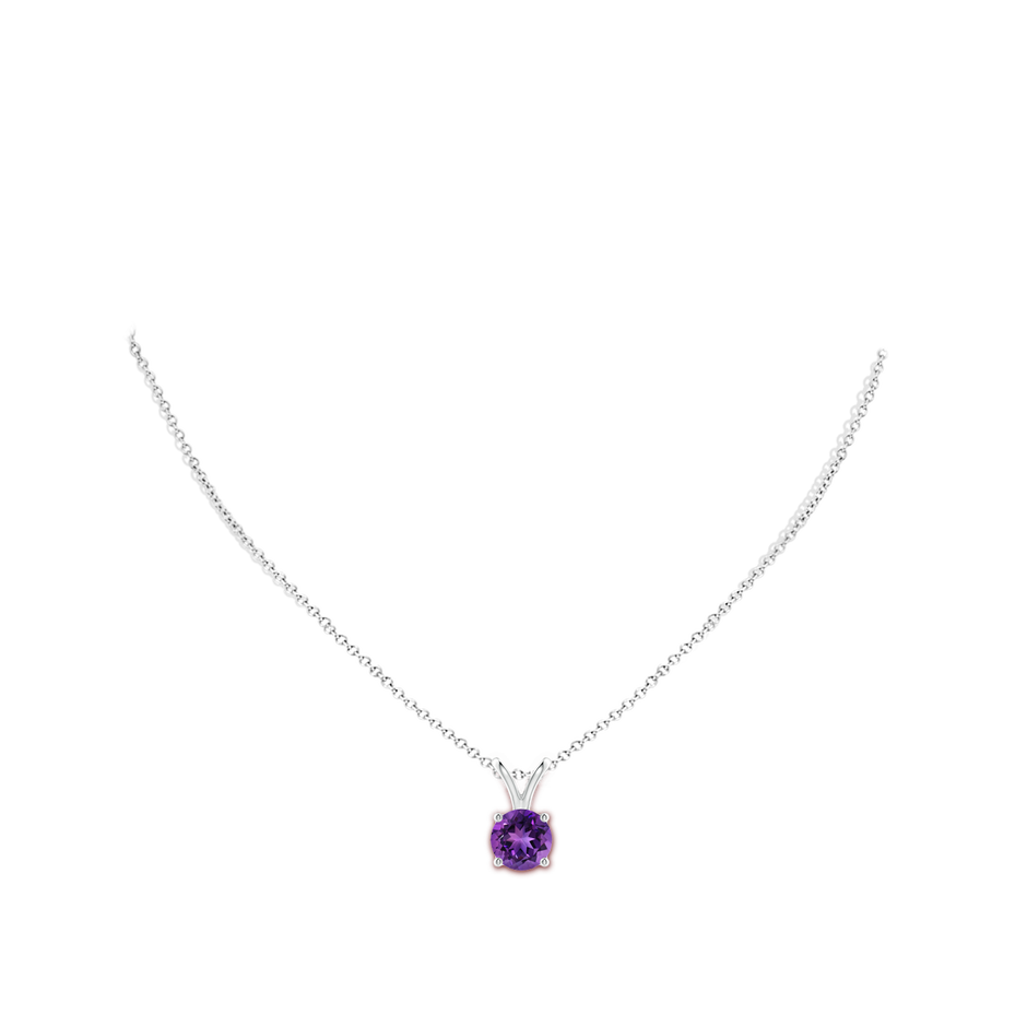 9mm AAAA V-Bale Round Amethyst Solitaire Pendant in White Gold body-neck