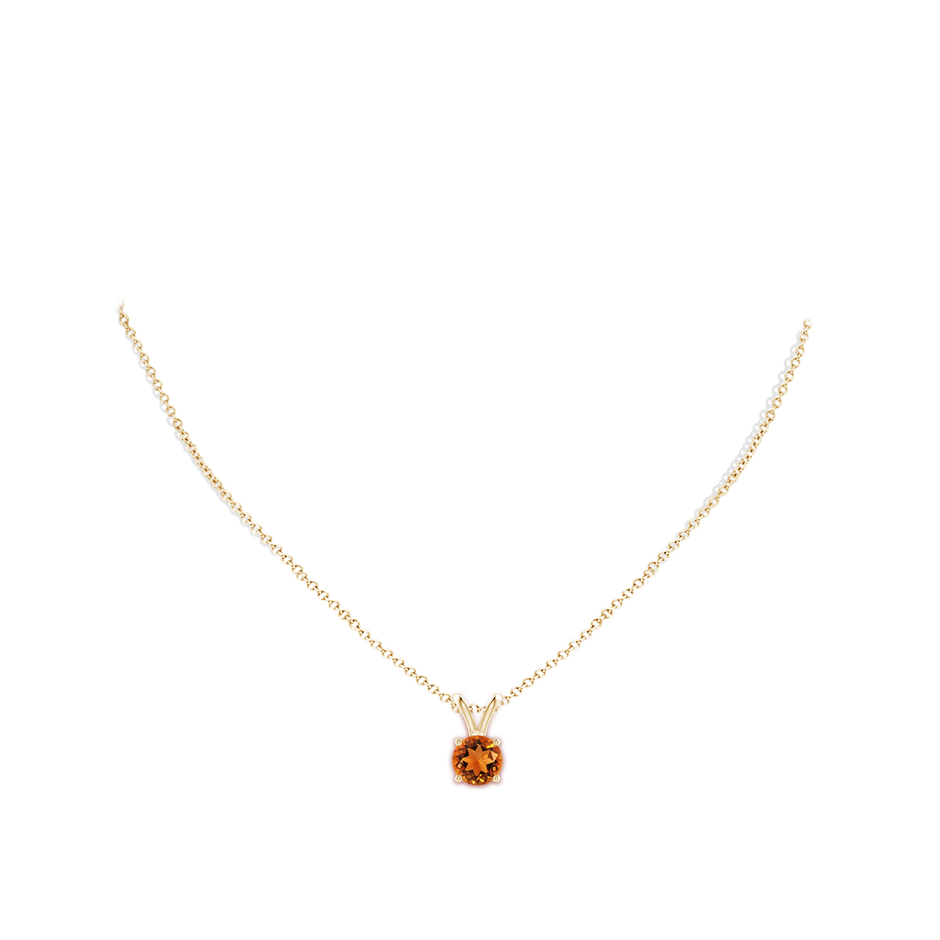 8mm AAAA V-Bale Round Citrine Solitaire Pendant in Yellow Gold pen