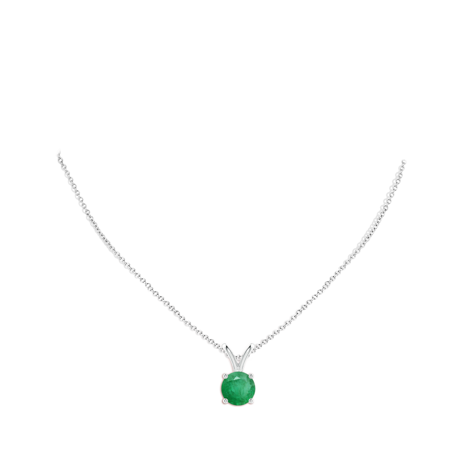 10mm A V-Bale Round Emerald Solitaire Pendant in 18K White Gold pen