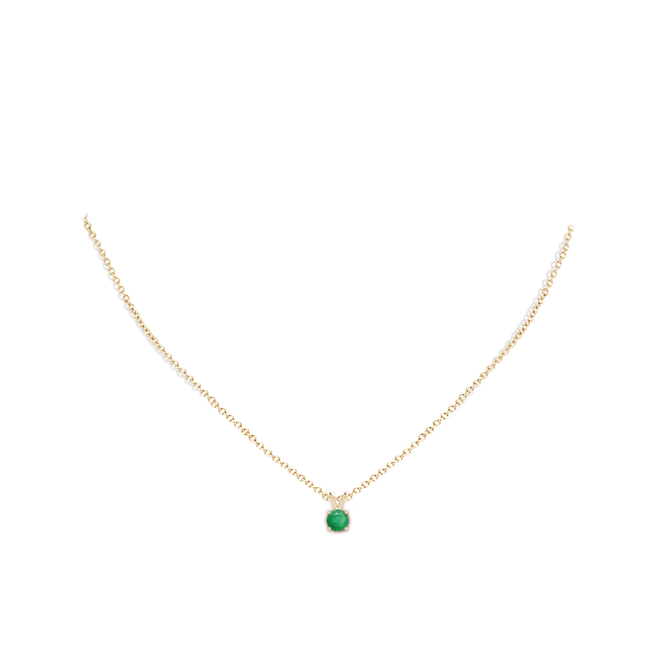 5mm A V-Bale Round Emerald Solitaire Pendant in Yellow Gold pen