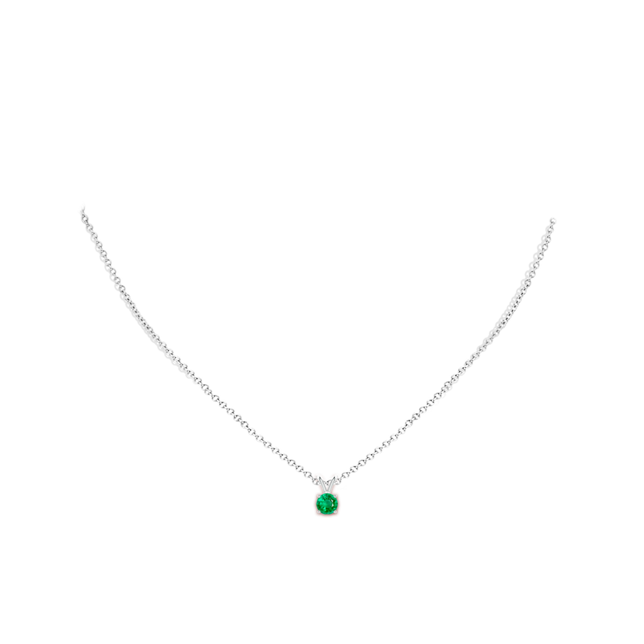 5mm AAA V-Bale Round Emerald Solitaire Pendant in S999 Silver pen