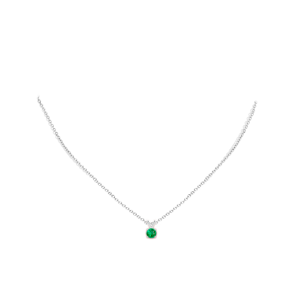 5mm AAA V-Bale Round Emerald Solitaire Pendant in White Gold pen