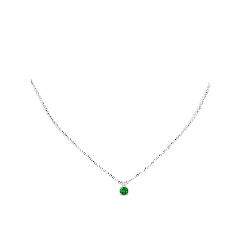 5mm AAAA V-Bale Round Emerald Solitaire Pendant in White Gold pen