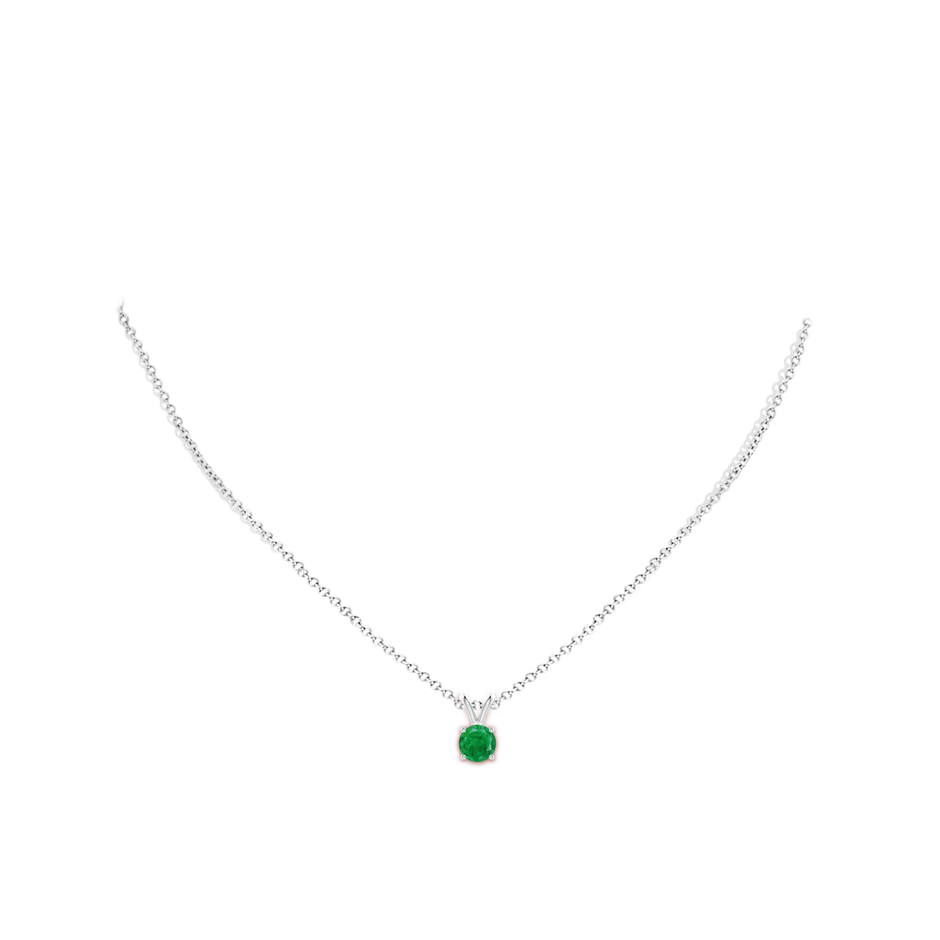 6mm AA V-Bale Round Emerald Solitaire Pendant in P950 Platinum pen
