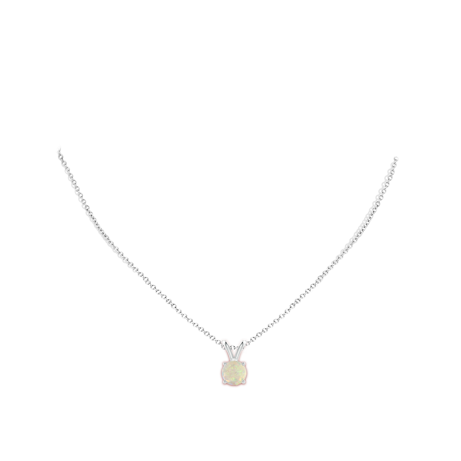 8mm AAA V-Bale Round Opal Solitaire Pendant in 18K White Gold pen