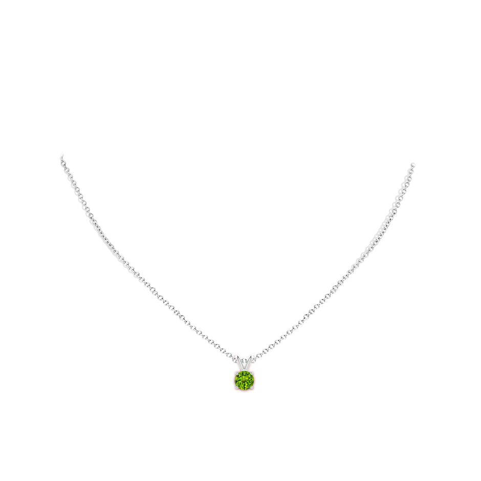 6mm AAAA V-Bale Round Peridot Solitaire Pendant in P950 Platinum pen
