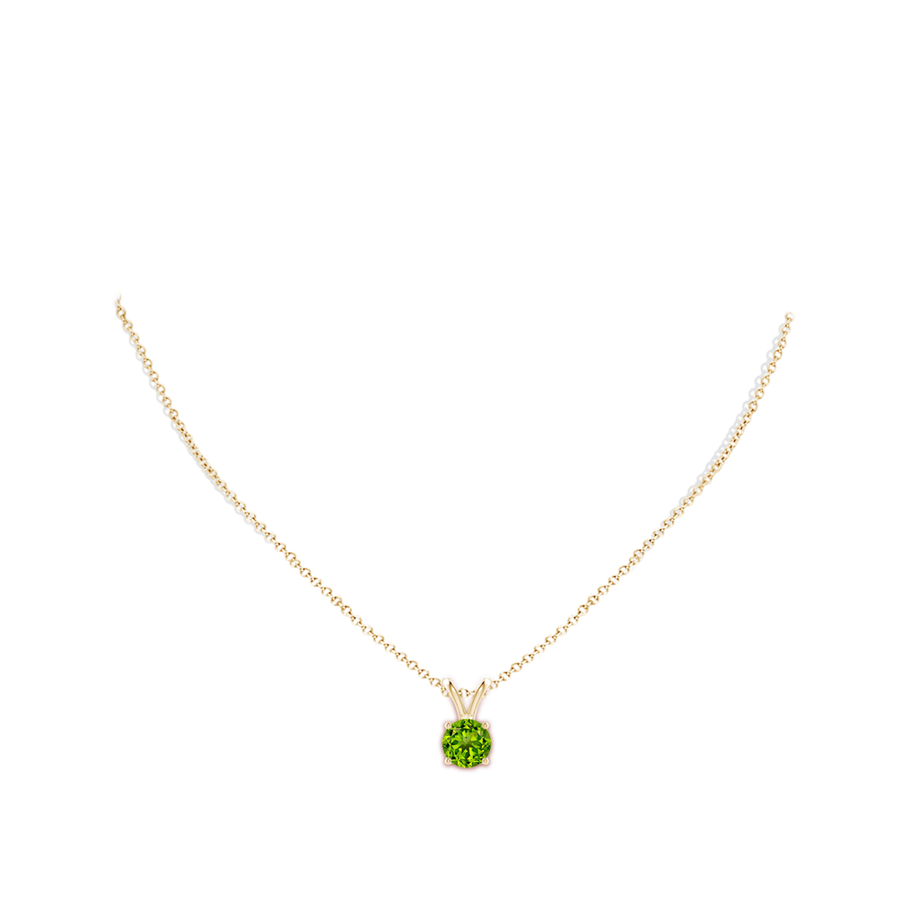 8mm AAAA V-Bale Round Peridot Solitaire Pendant in 9K Yellow Gold Body-Neck