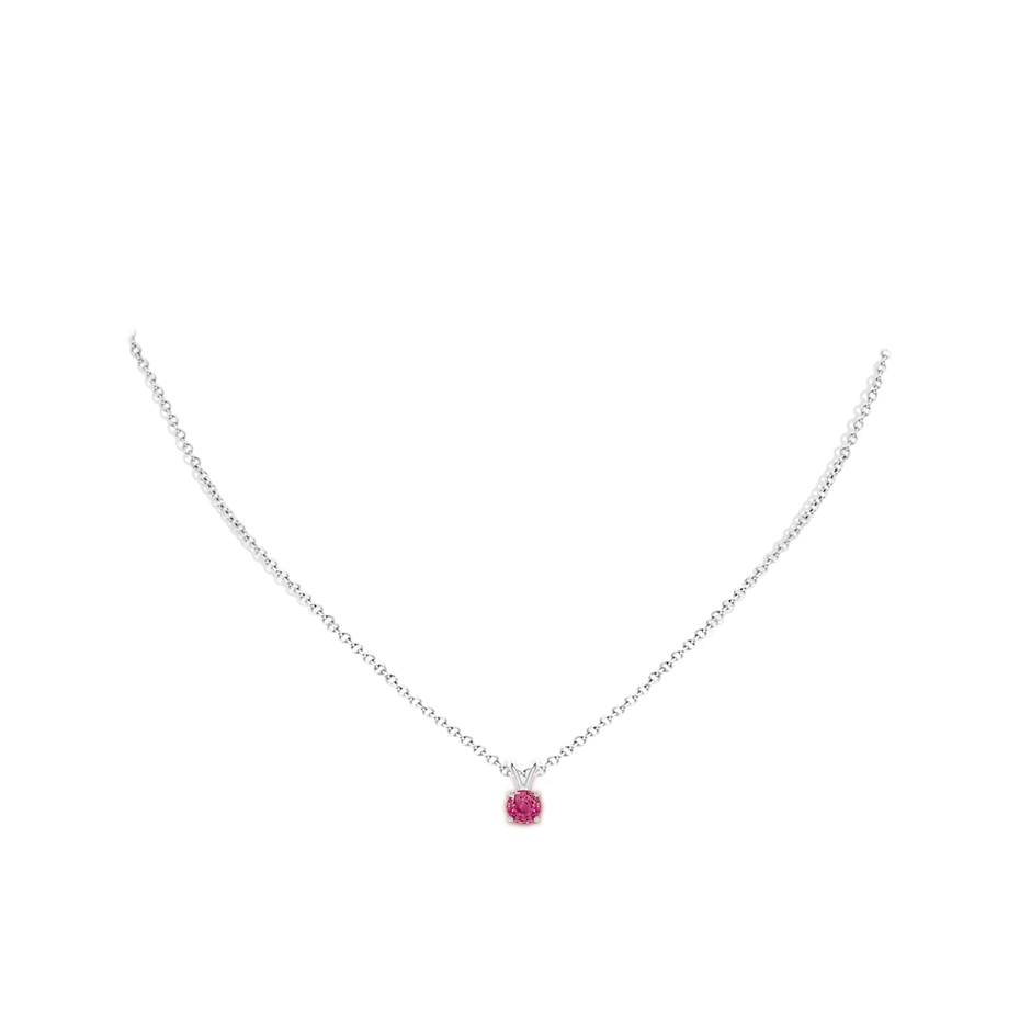 5mm AAAA V-Bale Round Pink Sapphire Solitaire Pendant in White Gold pen