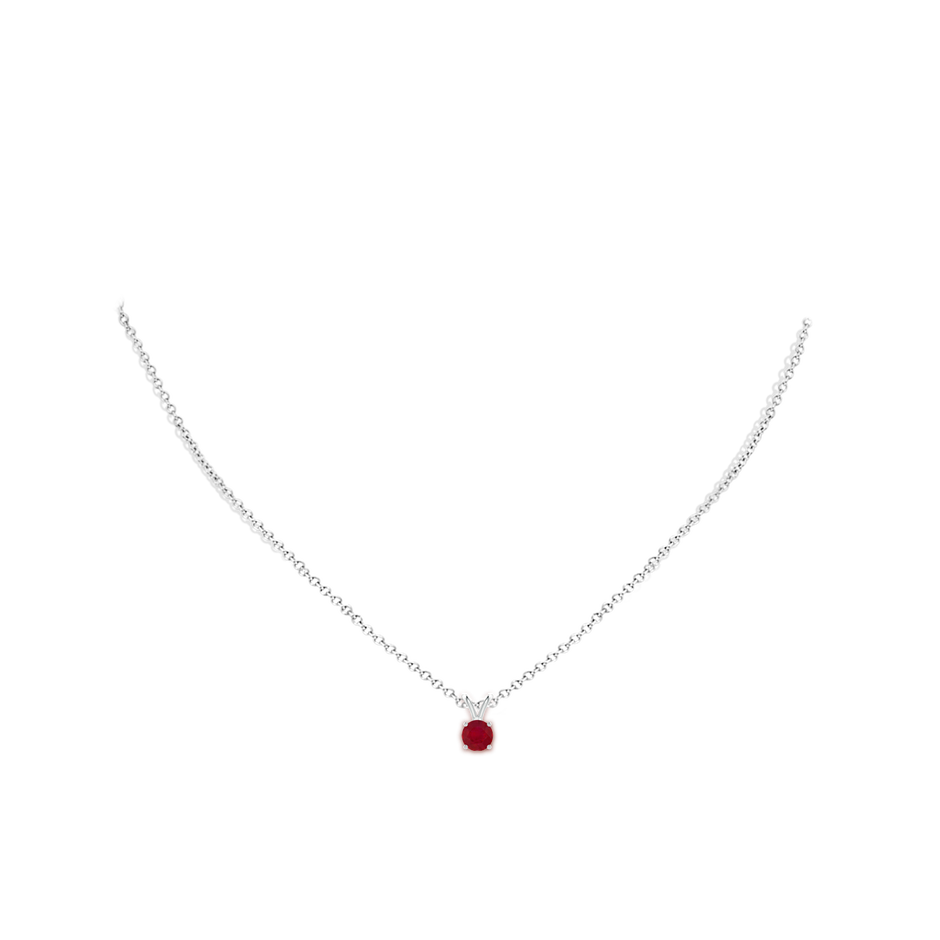 5mm AA V-Bale Round Ruby Solitaire Pendant in White Gold pen
