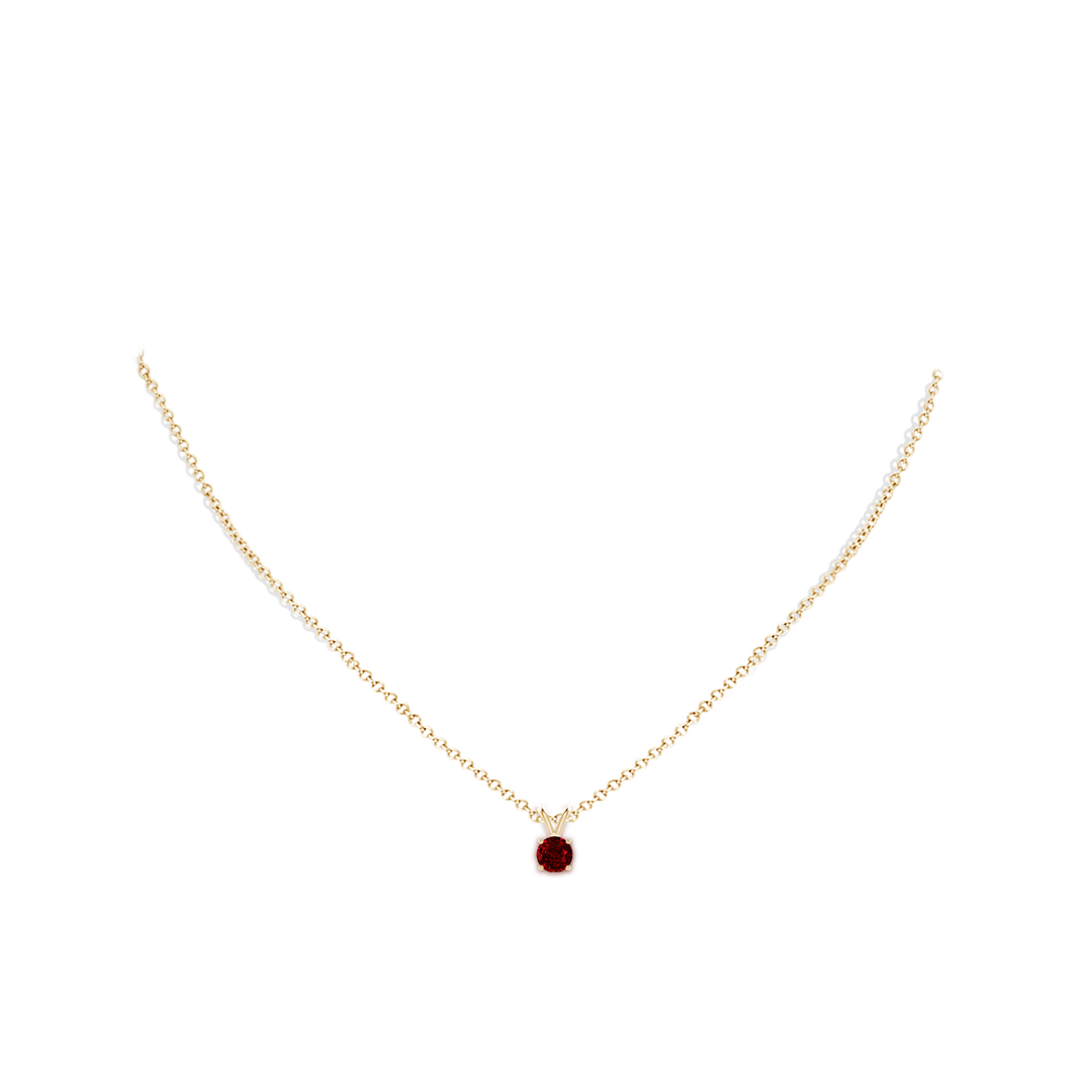 5mm AAAA V-Bale Round Ruby Solitaire Pendant in Yellow Gold - body_neck