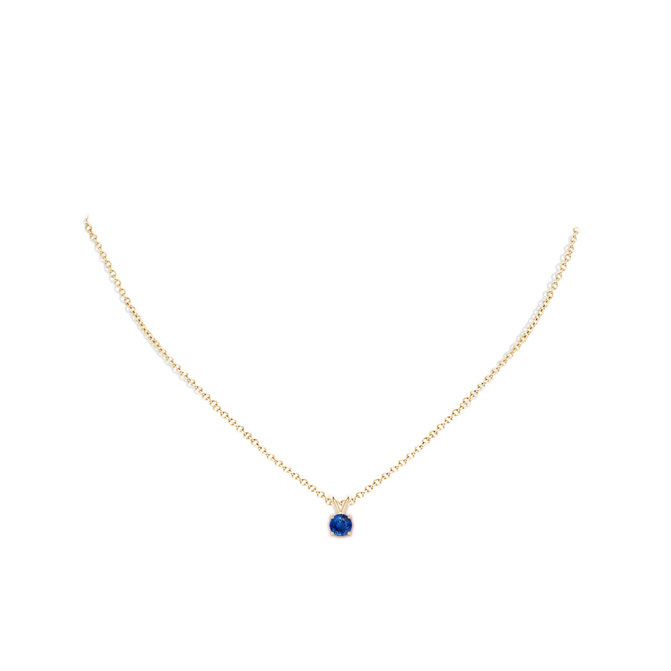 5mm AAA V-Bale Round Blue Sapphire Solitaire Pendant in Yellow Gold pen
