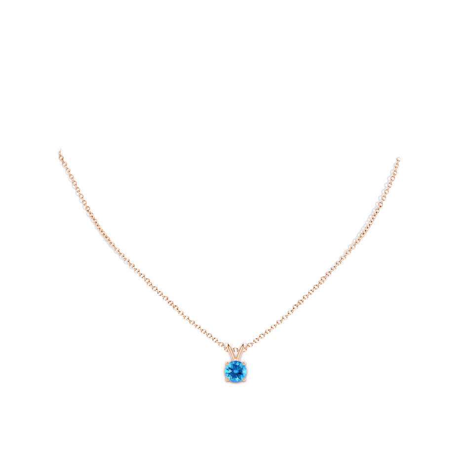 7mm AAAA V-Bale Round Swiss Blue Topaz Solitaire Pendant in Rose Gold pen