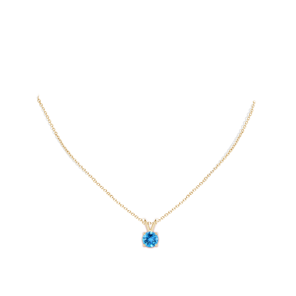 8mm AAA V-Bale Round Swiss Blue Topaz Solitaire Pendant in 18K Yellow Gold pen