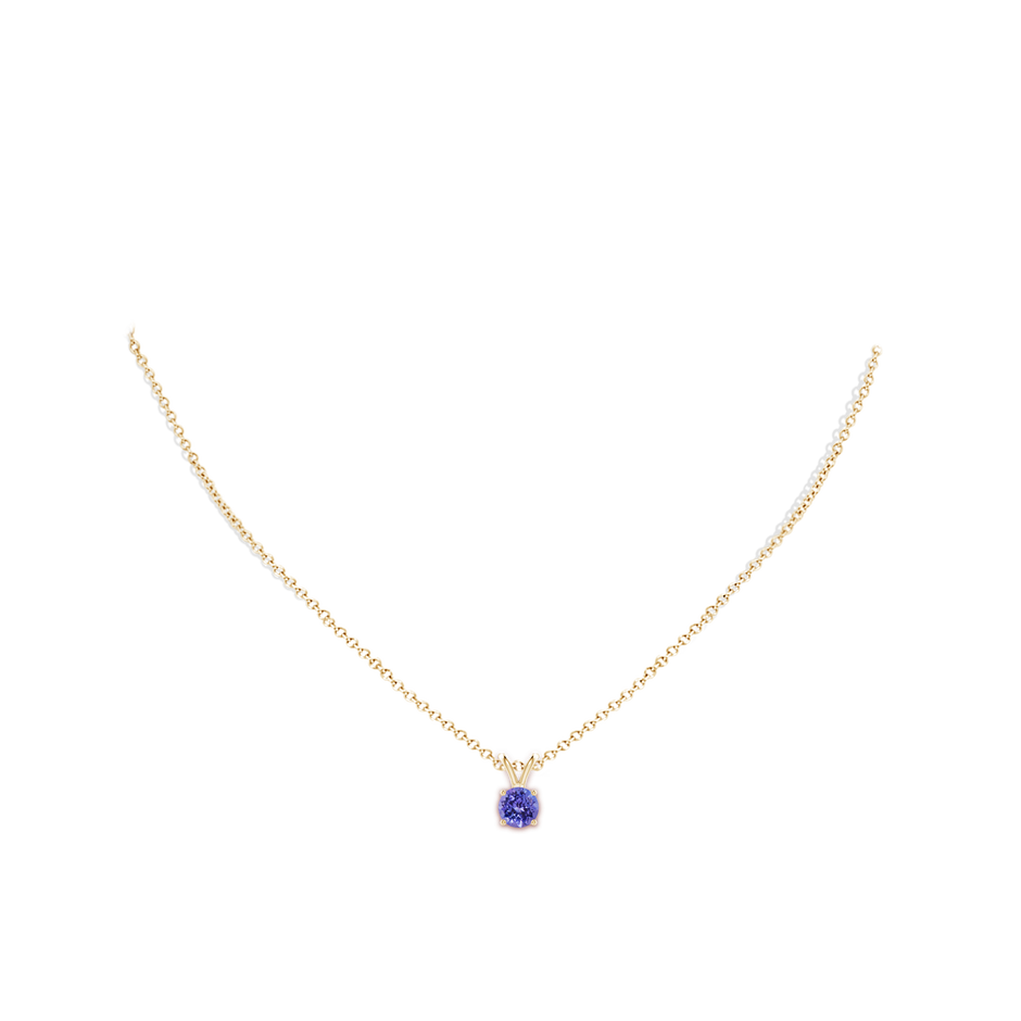 6mm AA V-Bale Round Tanzanite Solitaire Pendant in Yellow Gold pen