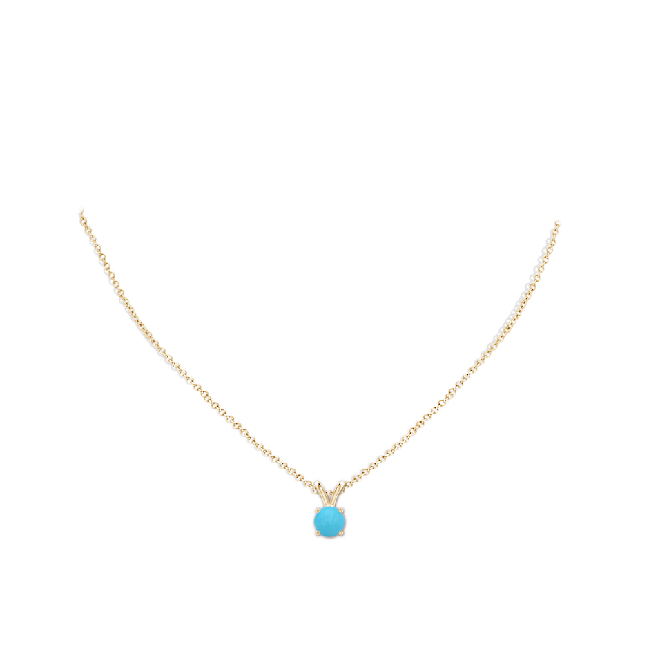 6mm AA V-Bale Round Turquoise Solitaire Pendant in Yellow Gold pen