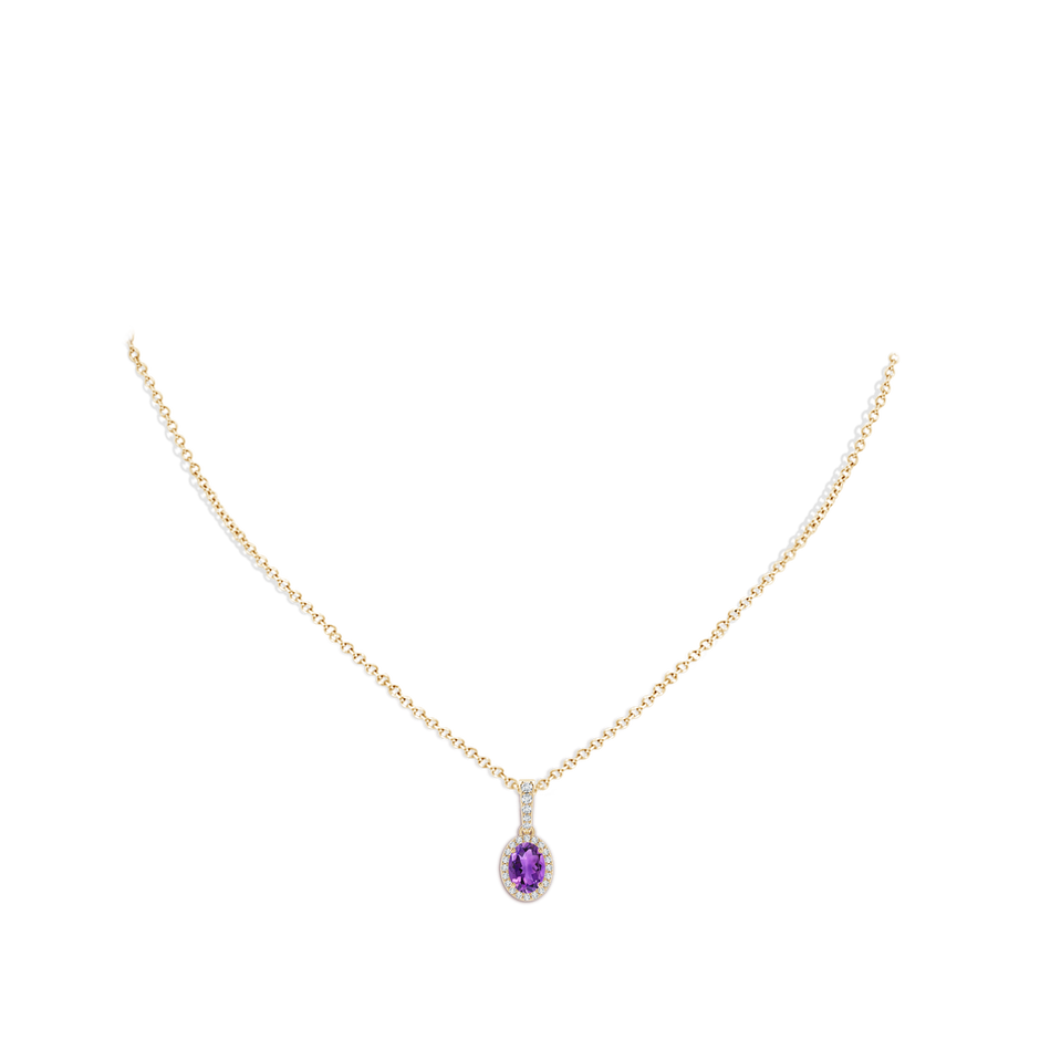 7x5mm AAA Vintage Style Oval Amethyst Halo Pendant in Yellow Gold body-neck