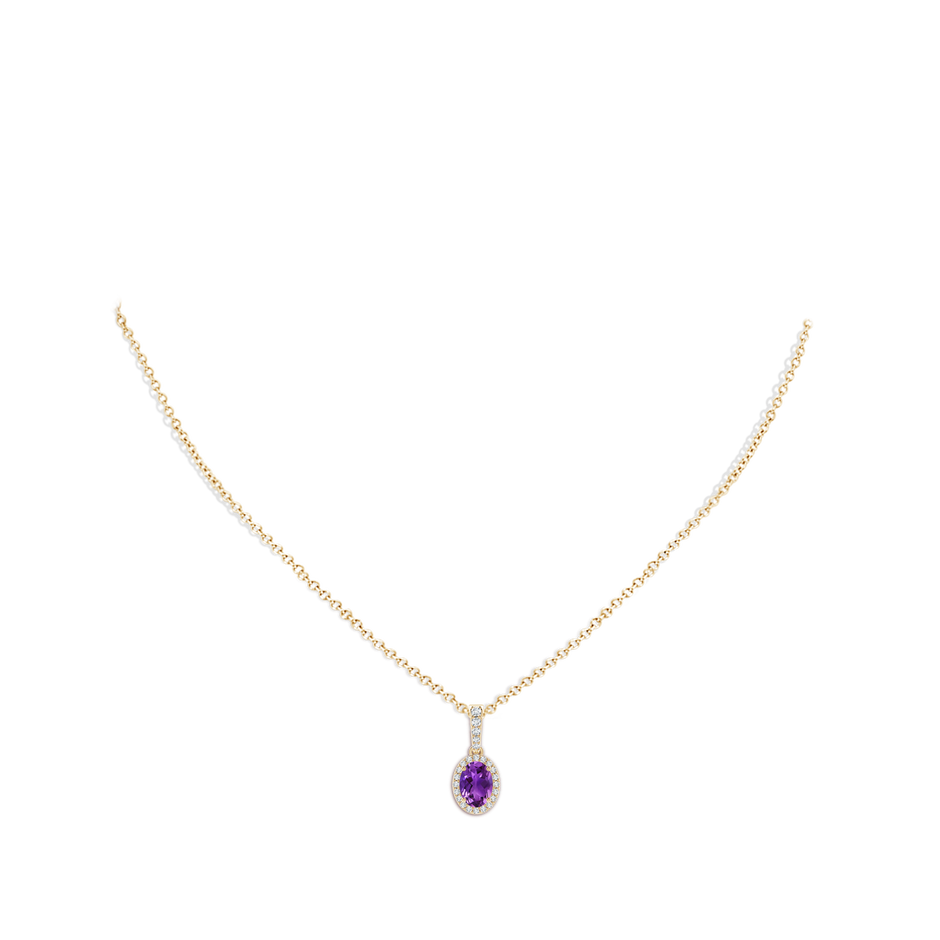 7x5mm AAAA Vintage Style Oval Amethyst Halo Pendant in Yellow Gold body-neck