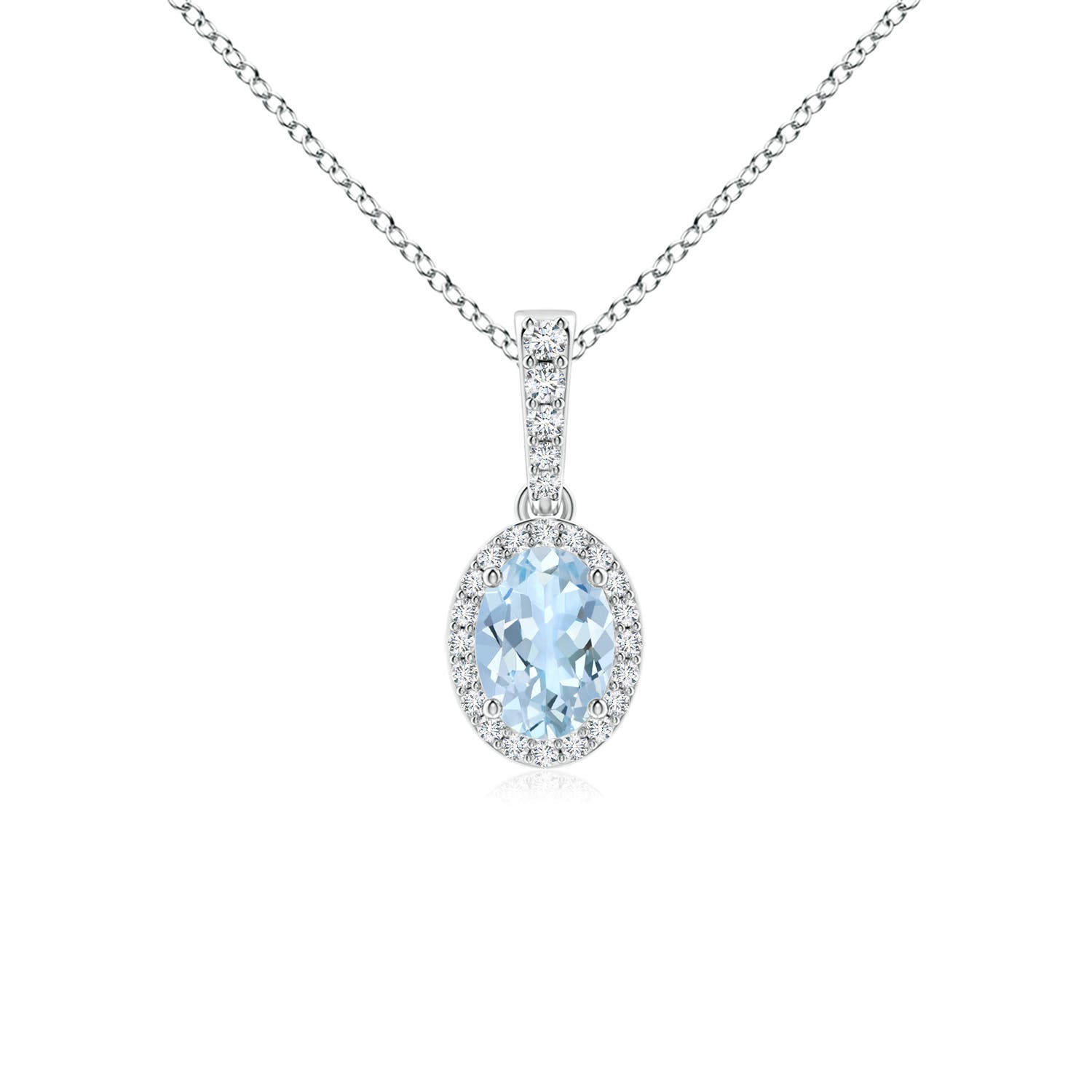 AA - Aquamarine / 0.74 CT / 14 KT White Gold