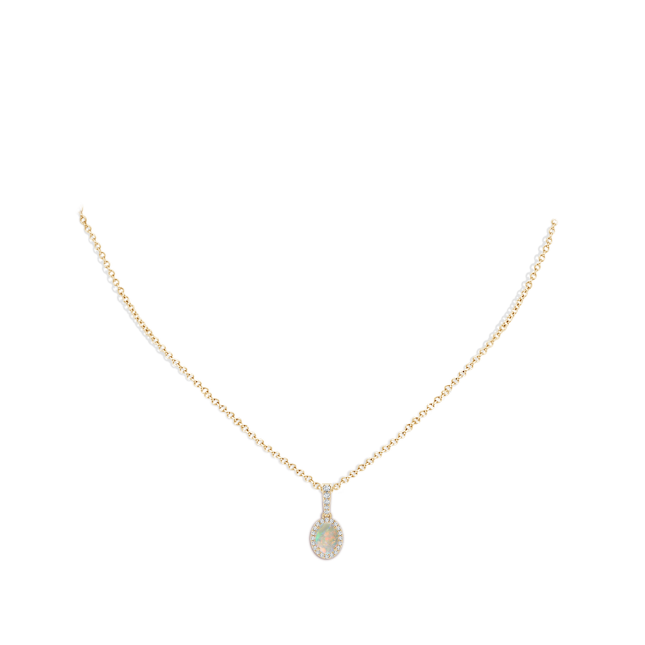 7x5mm AAAA Vintage Style Oval Opal Halo Pendant in Yellow Gold body-neck