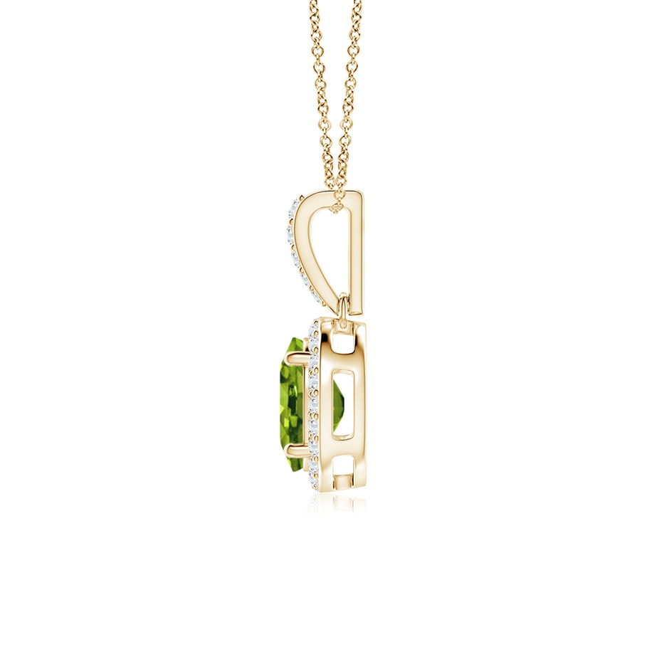 8x6mm AAAA Vintage Style Oval Peridot Halo Pendant in Yellow Gold side-1