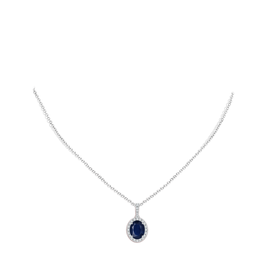10x8mm A Vintage Style Oval Sapphire Halo Pendant in White Gold pen
