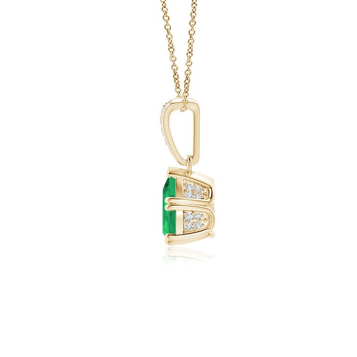 7x5mm A Vintage Style Pear Emerald Drop Pendant with Diamonds in Yellow Gold product image
