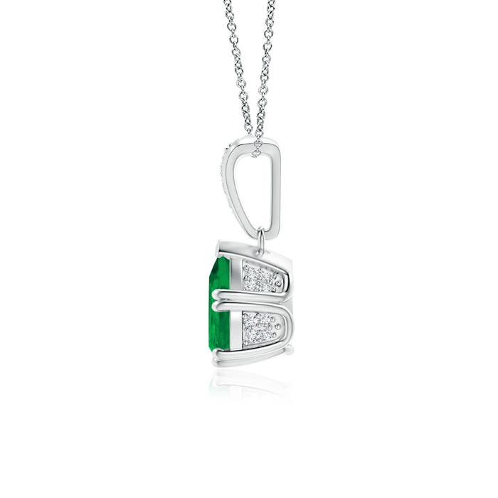 AA - Emerald / 1.1 CT / 14 KT White Gold