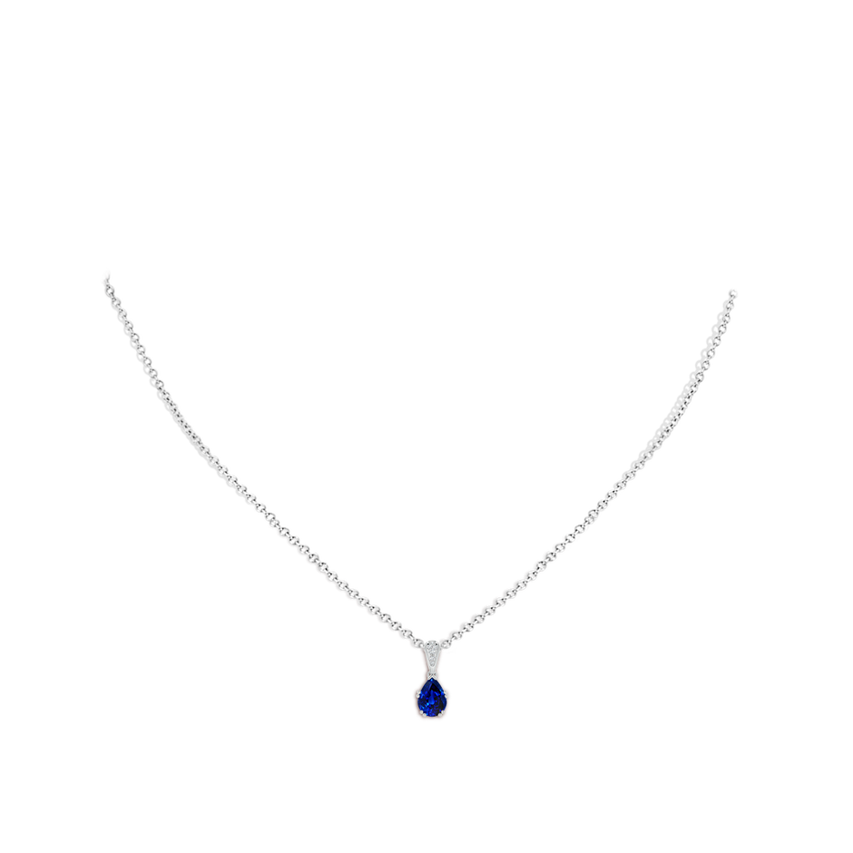 7x5mm AAAA Vintage Style Pear Sapphire Drop Pendant with Diamonds in White Gold pen