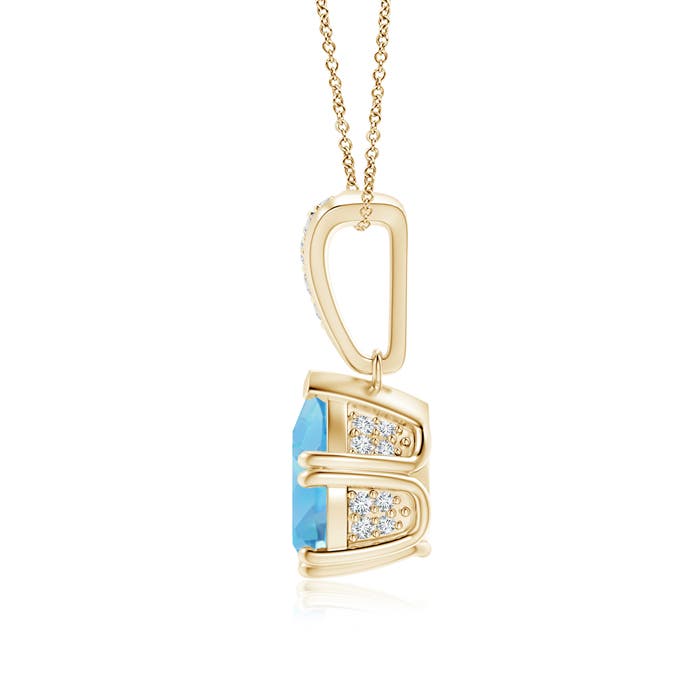 A - Swiss Blue Topaz / 2.16 CT / 14 KT Yellow Gold