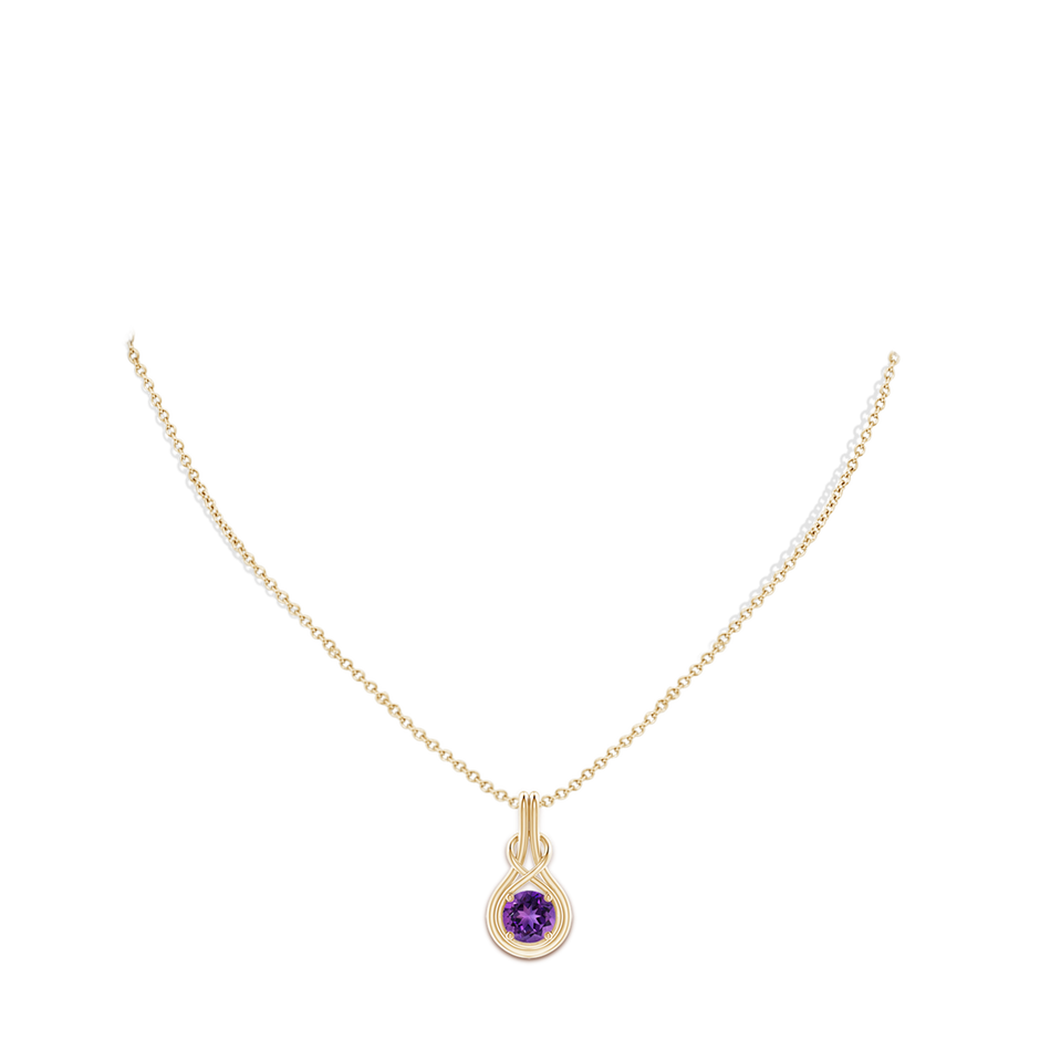 7mm AAAA Round Amethyst Solitaire Infinity Knot Pendant in 18K Yellow Gold pen