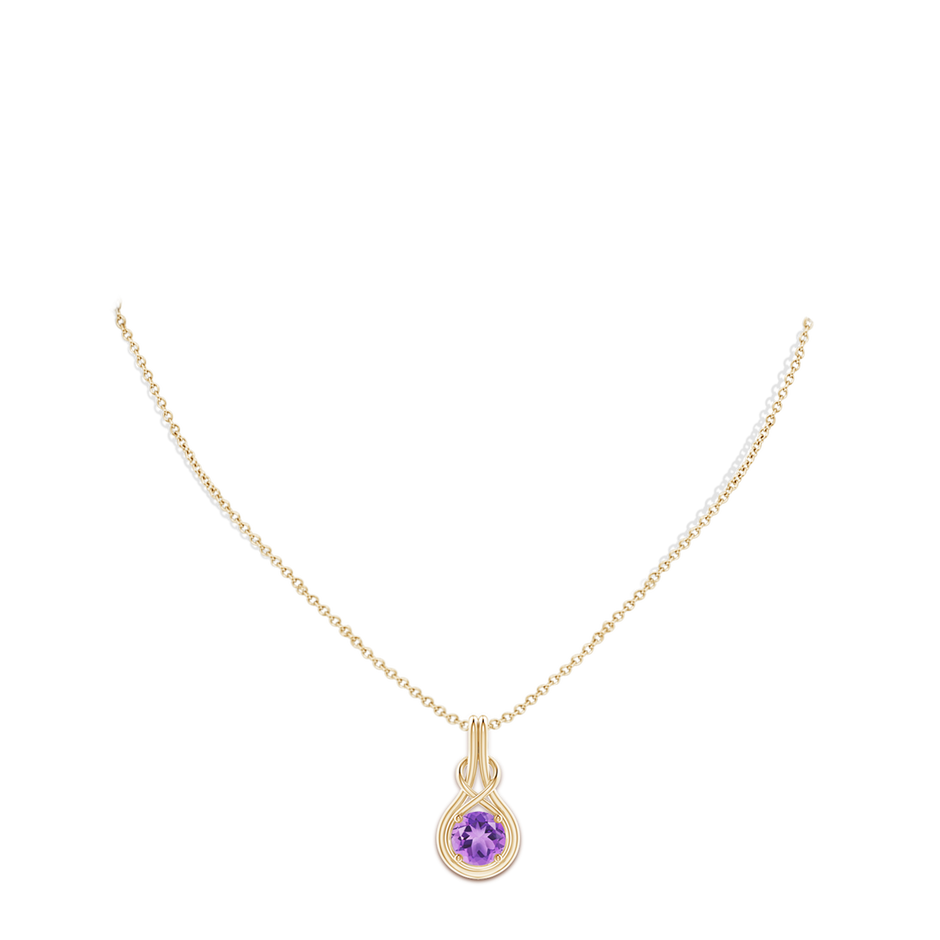 8mm A Round Amethyst Solitaire Infinity Knot Pendant in Yellow Gold pen