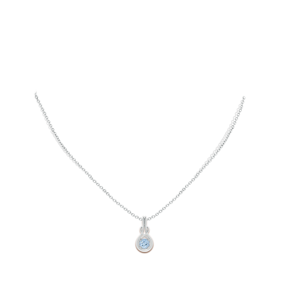5mm AA Round Aquamarine Solitaire Infinity Knot Pendant in White Gold pen