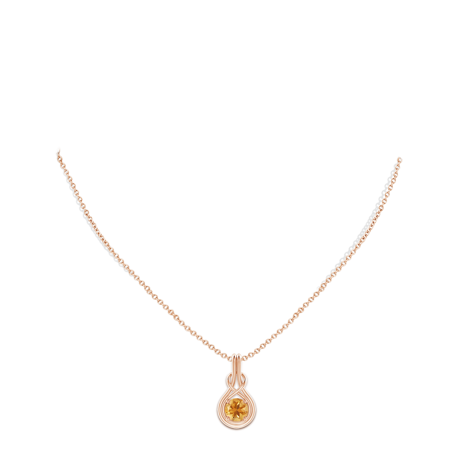 7mm A Round Citrine Solitaire Infinity Knot Pendant in Rose Gold pen