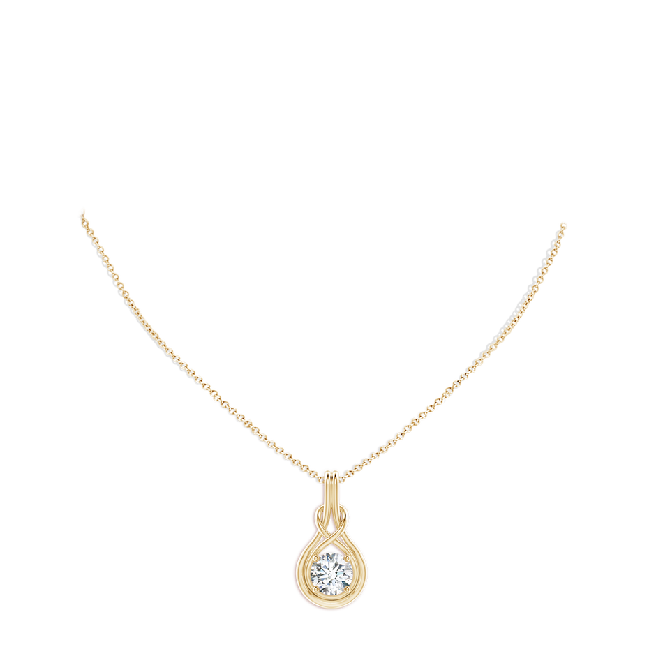 8.1mm GVS2 Round Diamond Solitaire Infinity Knot Pendant in Yellow Gold pen