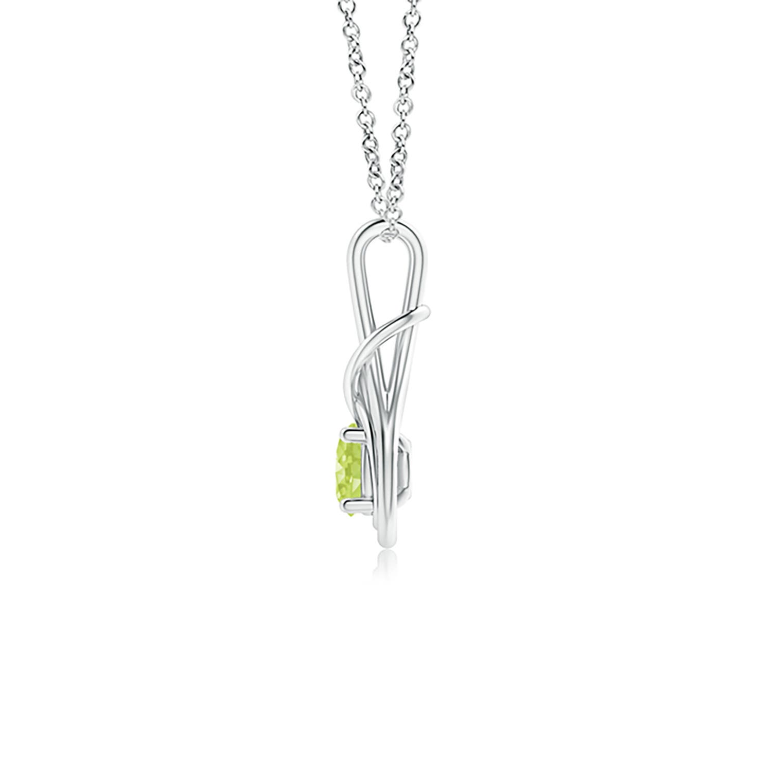 A - Peridot / 0.55 CT / 14 KT White Gold