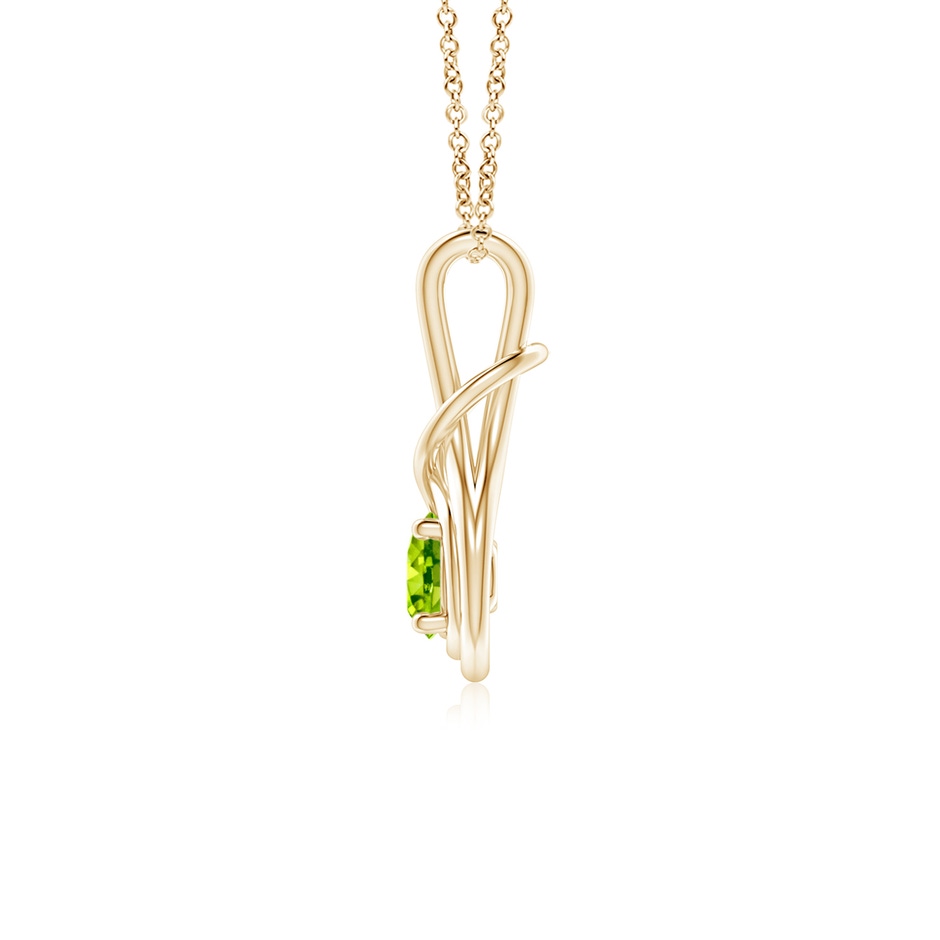 5mm AAA Round Peridot Solitaire Infinity Knot Pendant in Yellow Gold side 199