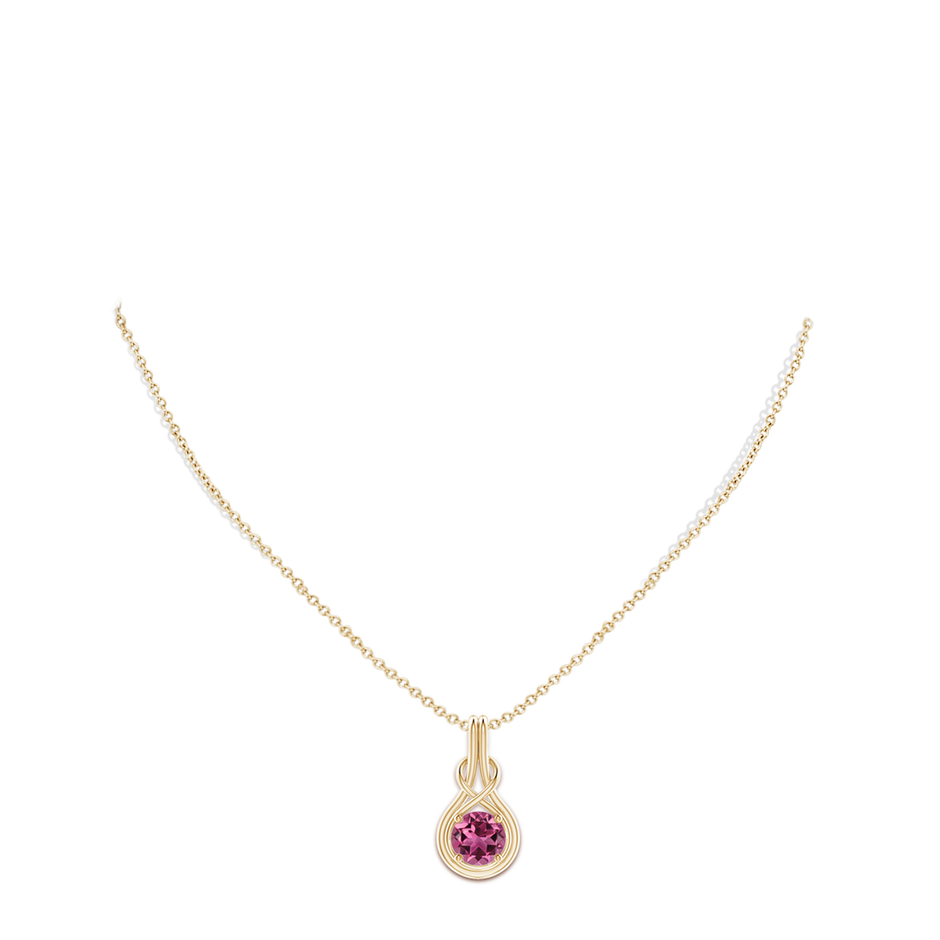 8mm AAAA Round Pink Tourmaline Solitaire Infinity Knot Pendant in Yellow Gold pen