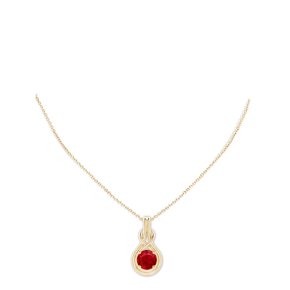 10mm AAA Round Ruby Solitaire Infinity Knot Pendant in Yellow Gold pen