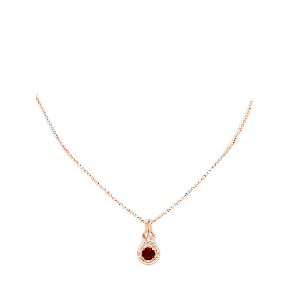 6mm AAAA Round Ruby Solitaire Infinity Knot Pendant in Rose Gold pen