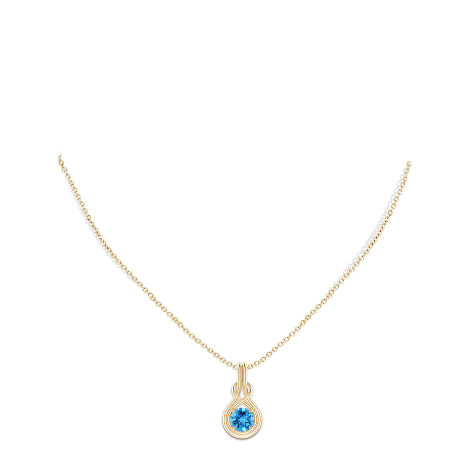 7mm AAA Round Swiss Blue Topaz Solitaire Infinity Knot Pendant in 18K Yellow Gold pen