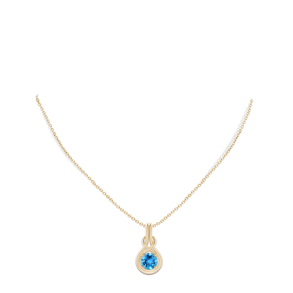 8mm AAA Round Swiss Blue Topaz Solitaire Infinity Knot Pendant in 18K Yellow Gold pen
